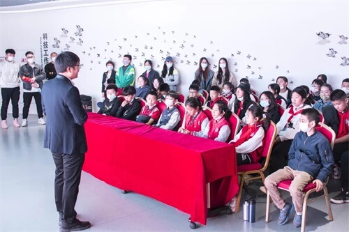 天津格瑞思学校活动：馆校携手思政育人，科技筑梦智引未来