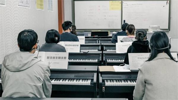 教工午休生活大赏 | 这就是我们北京王府学校人的日常style！