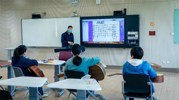 教工午休生活大赏 | 这就是我们北京王府学校人的日常style！