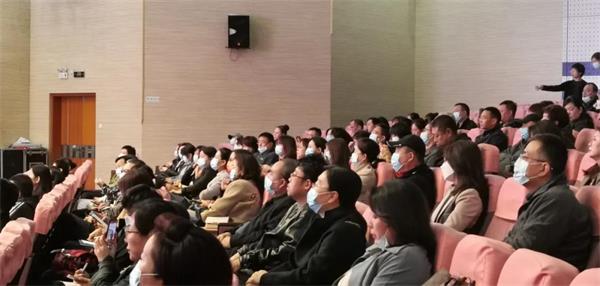 【教育教学】西安高新第一中学国际班新学期第一次全体家长会