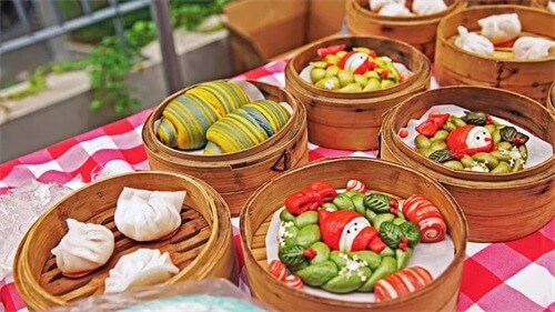 深圳国际交流学院美食节来啦！在校园吃到扶墙走是什么感受？