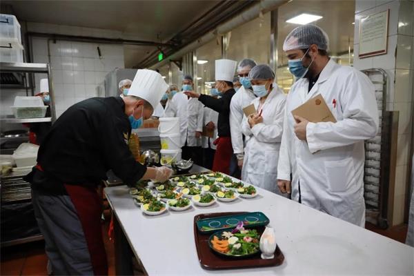 “厨”心不改，来看北京王府学校餐厅如何与“食”俱进！
