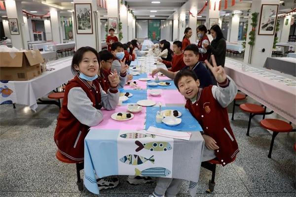 “厨”心不改，来看北京王府学校餐厅如何与“食”俱进！