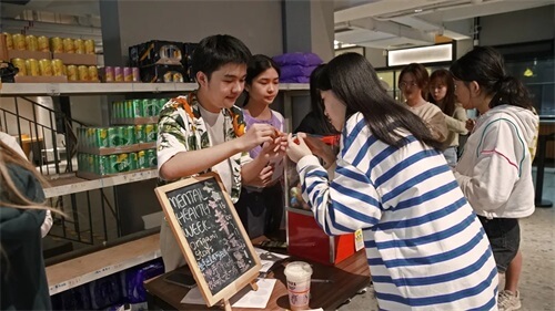 深圳国际交流学院有趣又暖心的心理健康周