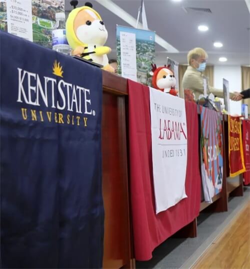 College Fair：掌握申请动态，一堂青岛博格思学子的“必修课”！