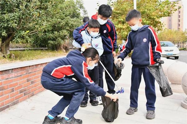 青岛威德明特双语学校创建文明典范城主题活动