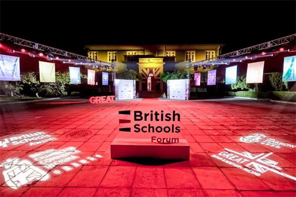 恭喜！融侨赛德伯学校获得首届英国学校奖重要奖项！