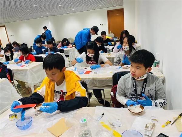 上海市进才中学国际部英文部六年级文化巡游