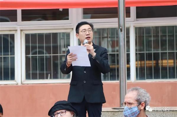 深圳市宝安区中英公学超赞，超燃的运动会开幕式