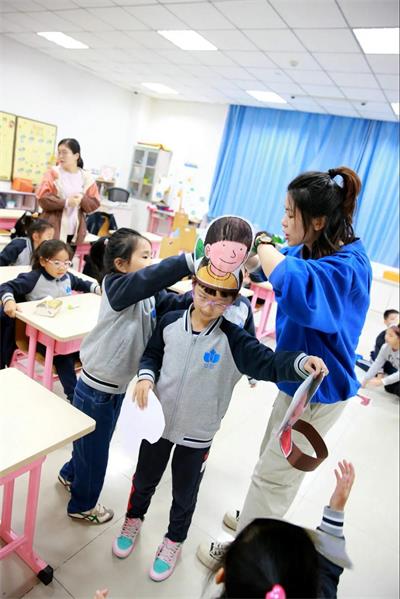 合肥高新中加学校第六届“中加杯”英语文化节