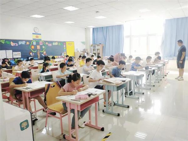 祝贺合肥高新中加学校学子在澳大利亚数学思维挑战赛中斩获佳绩！