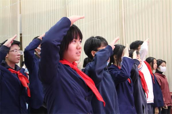 北京力迈中美国际学校筑梦青春 同心向党 | 新一届共青团入团仪式