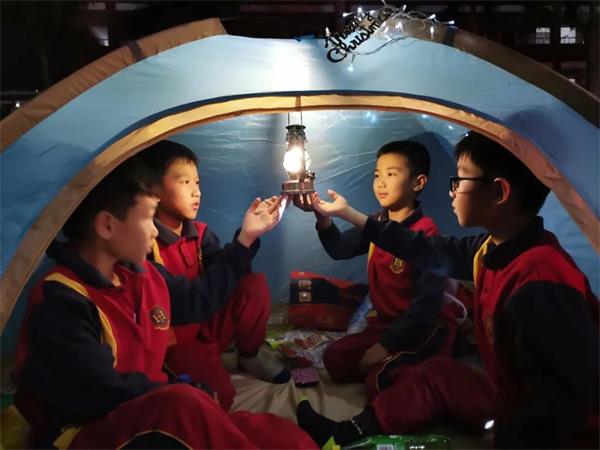 星空下的未来 ——东莞市翰林实验学校国际部记小学IB特色班第三届帐篷节活动