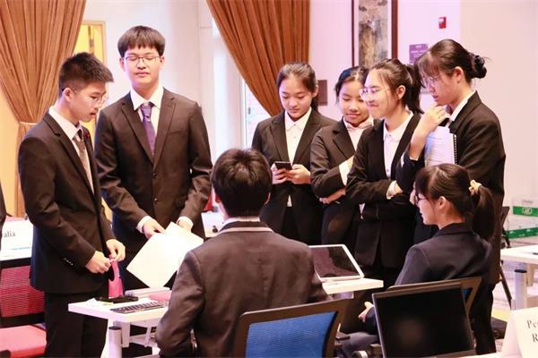 清澜山学校校际模拟联合国峰会成功举办