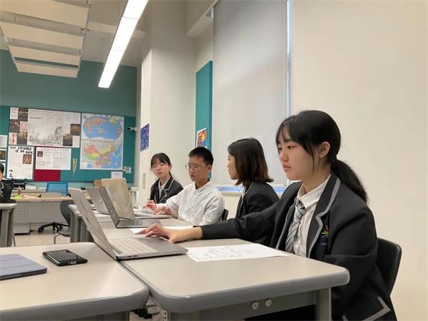 中文辩论队战报 | 清澜山学校中文辩论队斩获“纵横杯”殿军