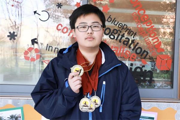 江苏省震泽中学国际部学子在世界学者杯线上区域赛中取得佳绩！