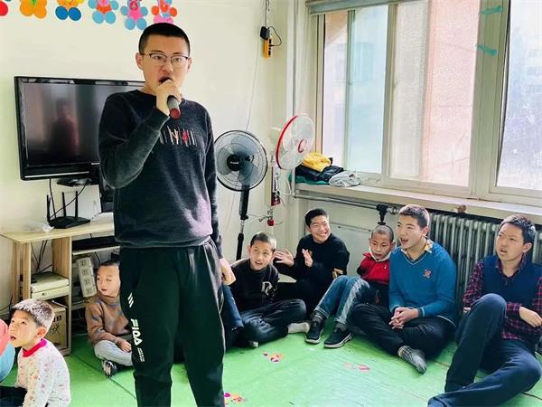 兰州碧桂园学校第三届爱心义卖活动