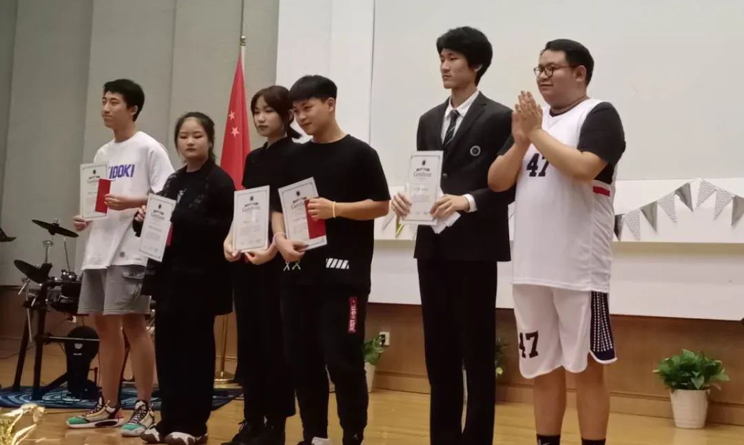 别样毕业季丨坐标淀山湖，毕业典礼，玩的就是，嗨！ - 美华学校