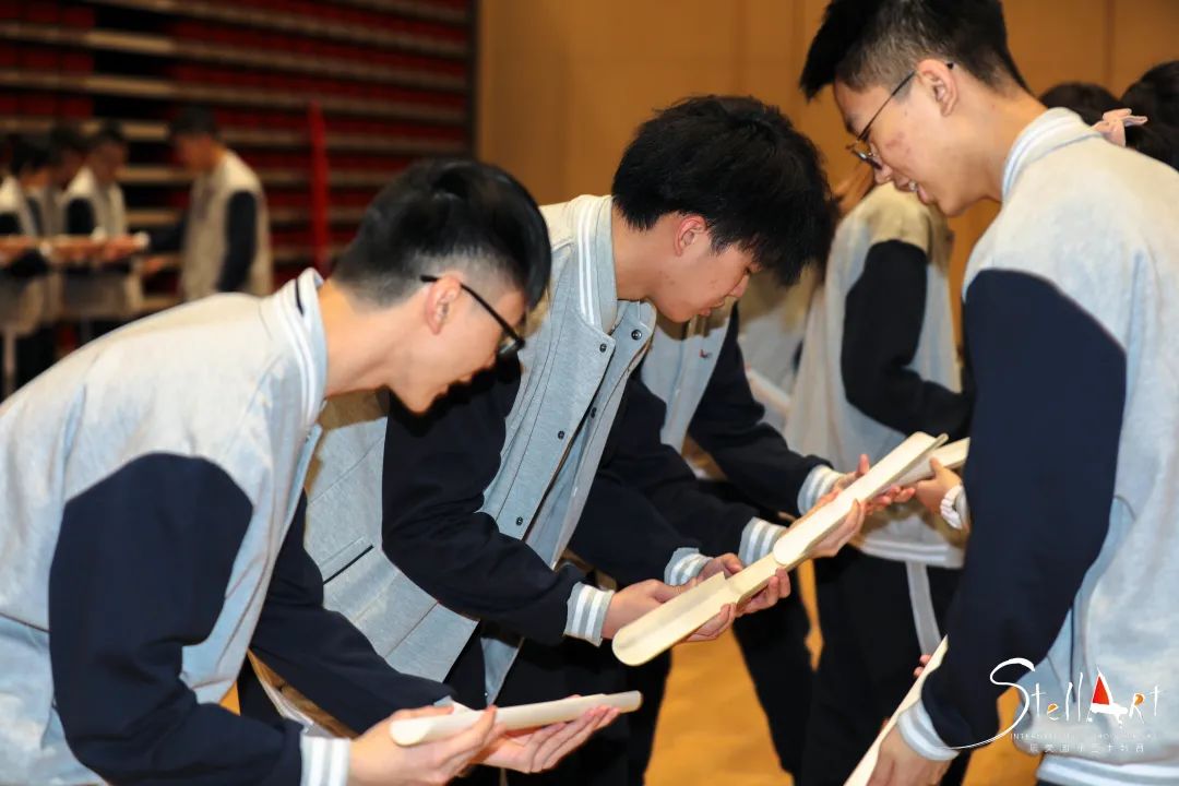 新生团建 | 一场别开生面的“破冰”团建活动，拉近了辰美新生彼此距离 - 辰美国际艺术