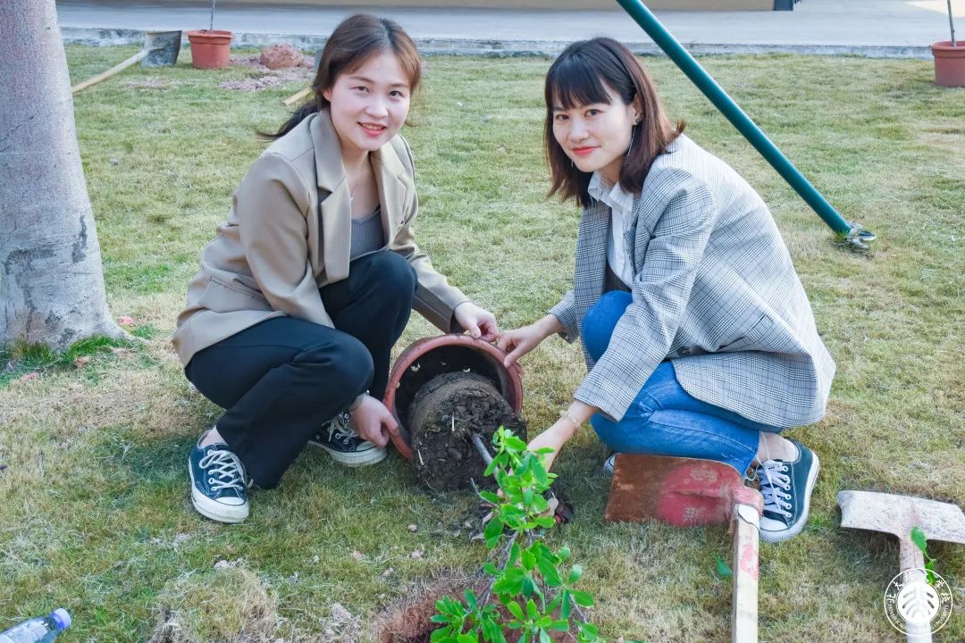今天,你为地球充“植”了吗? - 惠州培文