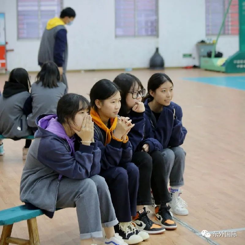 (东外国际)第二届“素养杯”篮球争霸赛，谁与争锋！ - 东外国际