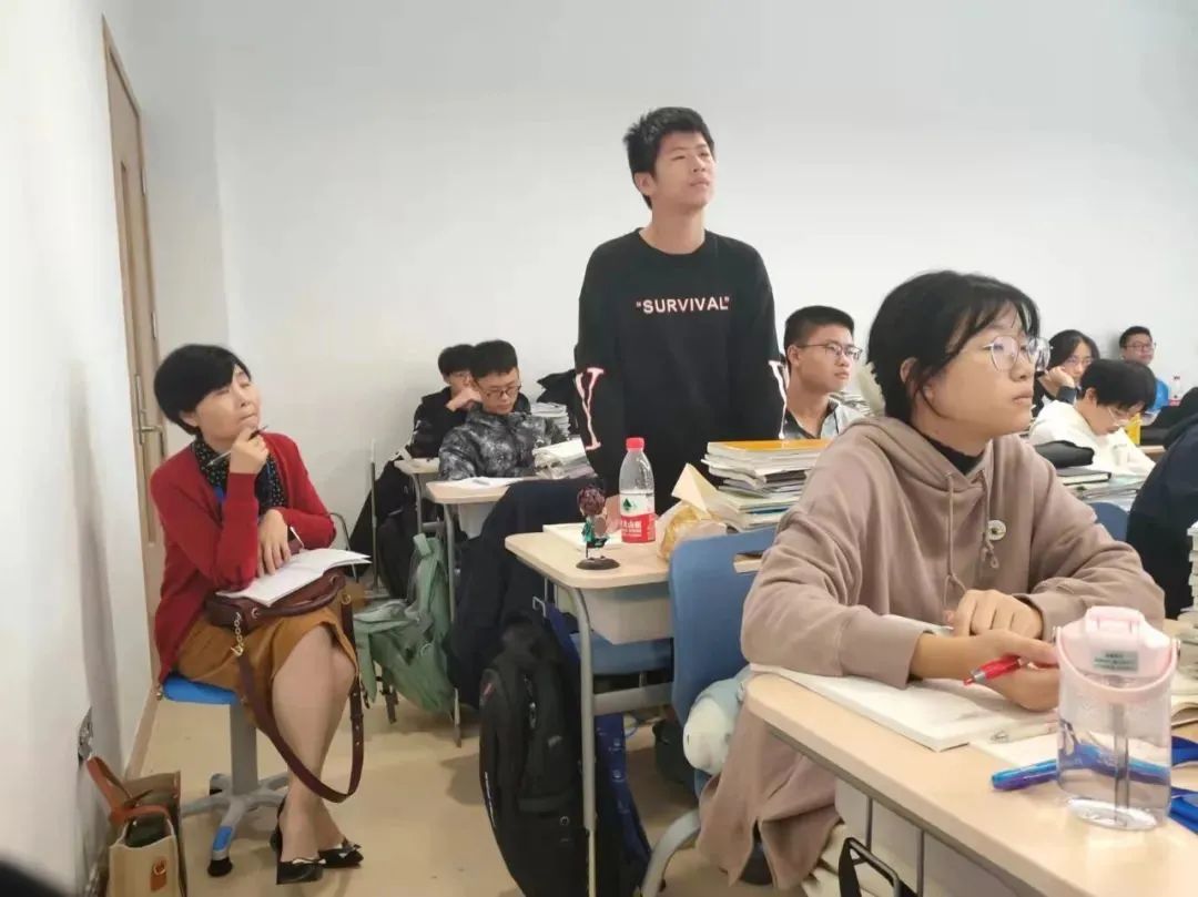专业领航,优化课堂——教研指导教学活动报道 - 卡迪夫公学平湖
