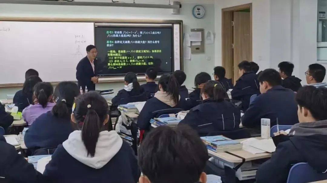 专业领航,优化课堂——教研指导教学活动报道 - 卡迪夫公学平湖