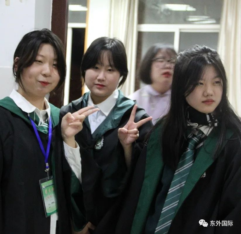 (东外国际)“万圣节狂欢夜”永远不会迟到! - 东外国际