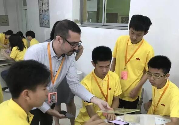 北京中加学校初中怎么样呢? _ 北京中加学校