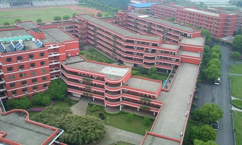 浙江省诸暨市海亮外国语学校介绍