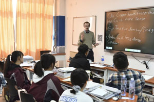 2022年中育贝拉加拿大OSSD国际高中课程正式招生 _ 中育贝拉国际高中