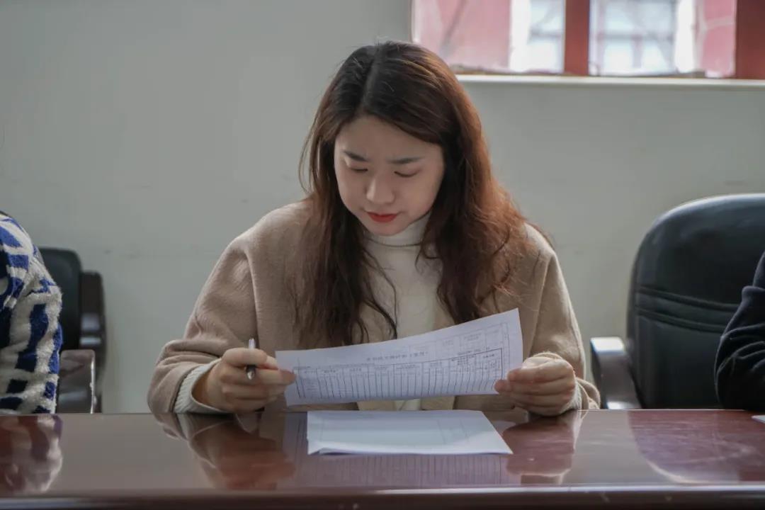 燎原双语学校喜迎二十大建功新时代