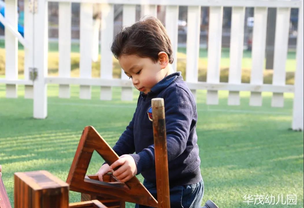 华茂幼儿园托班招生火热进行中                