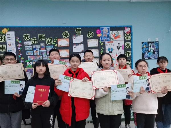 喜报！中加枫华国际学校小学部在“为学杯”作文大赛中大放异彩！