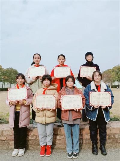 喜报！中加枫华国际学校小学部在“为学杯”作文大赛中大放异彩！