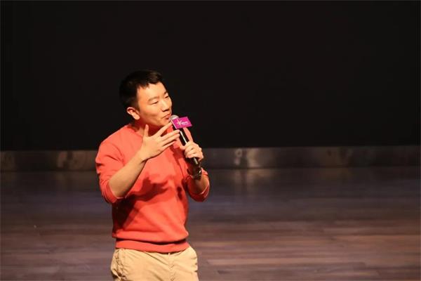寄宿中心开学典礼：期待清澜山学校学子乳虎啸谷显锋芒