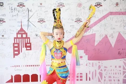 喜报丨碧桂园十里银滩学校学子在IVY CUP常春藤杯中斩获金奖