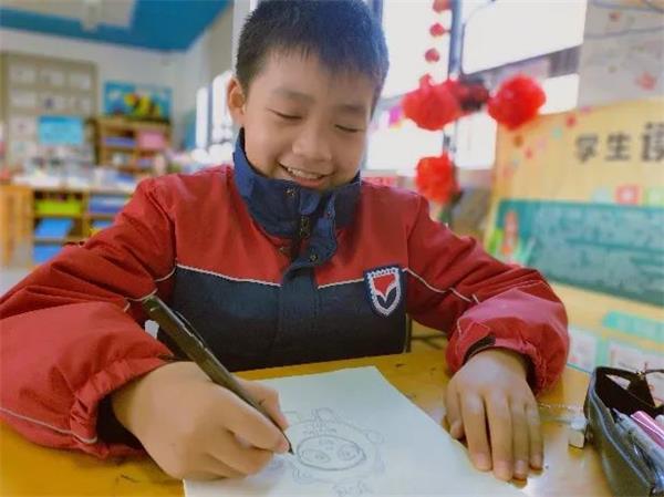 喜报丨碧桂园十里银滩学校学子在IVY CUP常春藤杯中斩获金奖