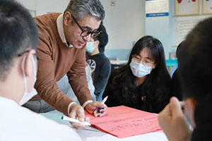 北京市中关村外国语学校澳洲班海外大学申请成绩好吗? _ 北京市中关村外国语学校