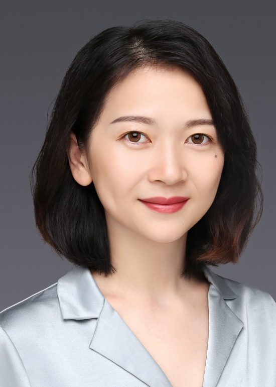 新哲书院王珊珊 - 教育的本质目的是树人
