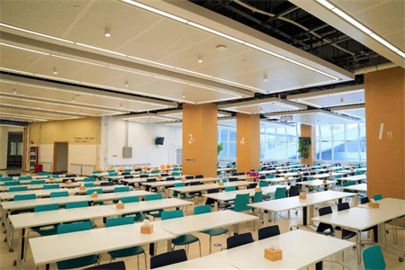 青岛崂山区金家岭学校校园环境好不好?