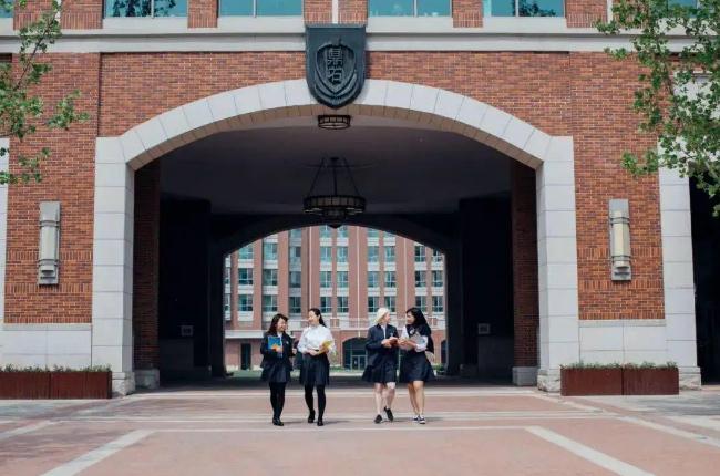 小学公立，初中国际学校的孩子需要额外做什么?