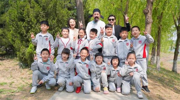 北京爱迪国际学校小学大语文 | 与“贺知章”来一场跨时空的春日相约！