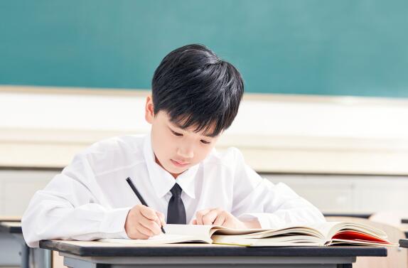 华油荣德小学入学条件 _ 华油荣德小学
