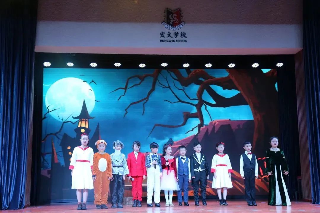 2022年成都市大邑宏文外国语学校招生简章                