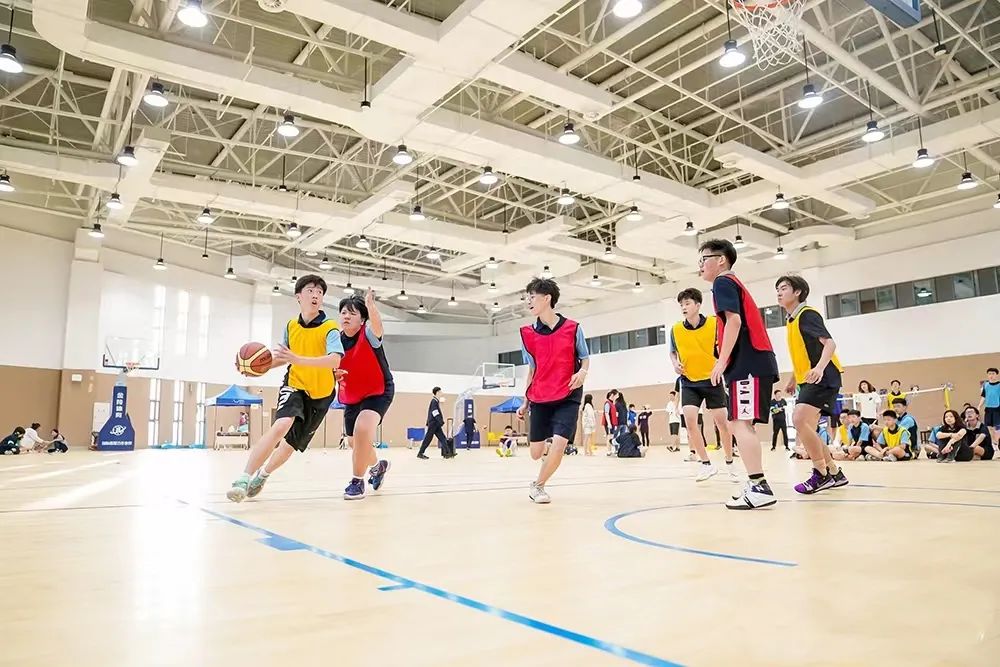 青春是什么?问在五四青年节这一天 - CWA世华学校