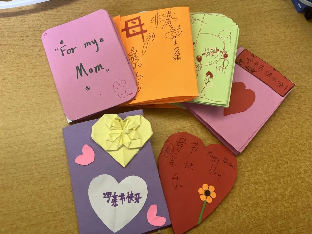 传承孝道·懂得感恩——我校开展母亲节主题教育活动                