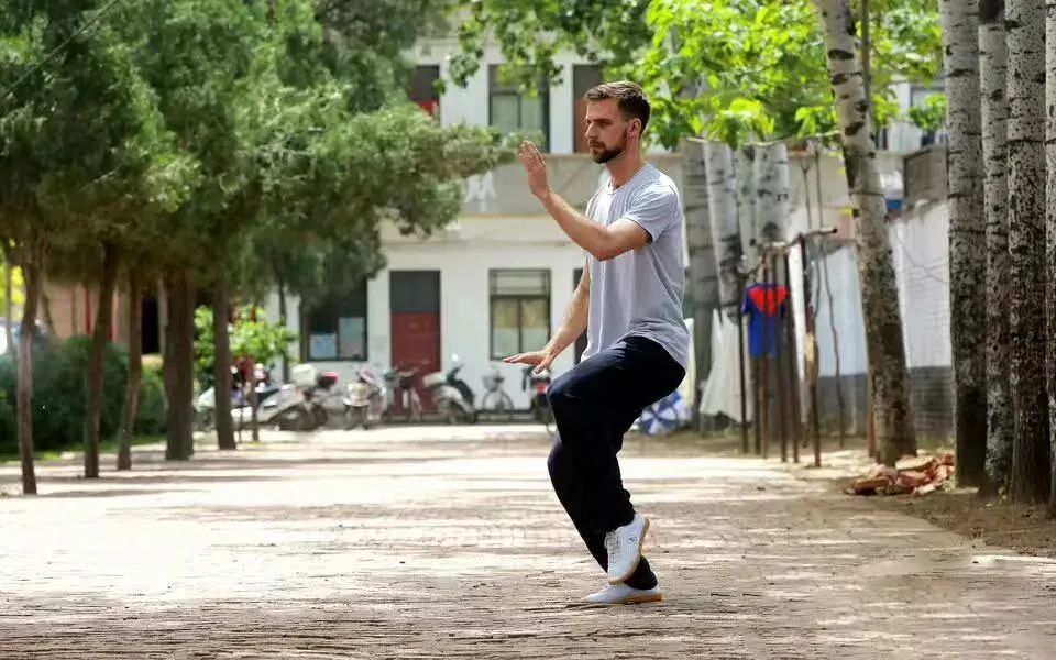 上海国际学校网课不无聊！有音乐会/艺术节/太极拳/劳动比赛…                