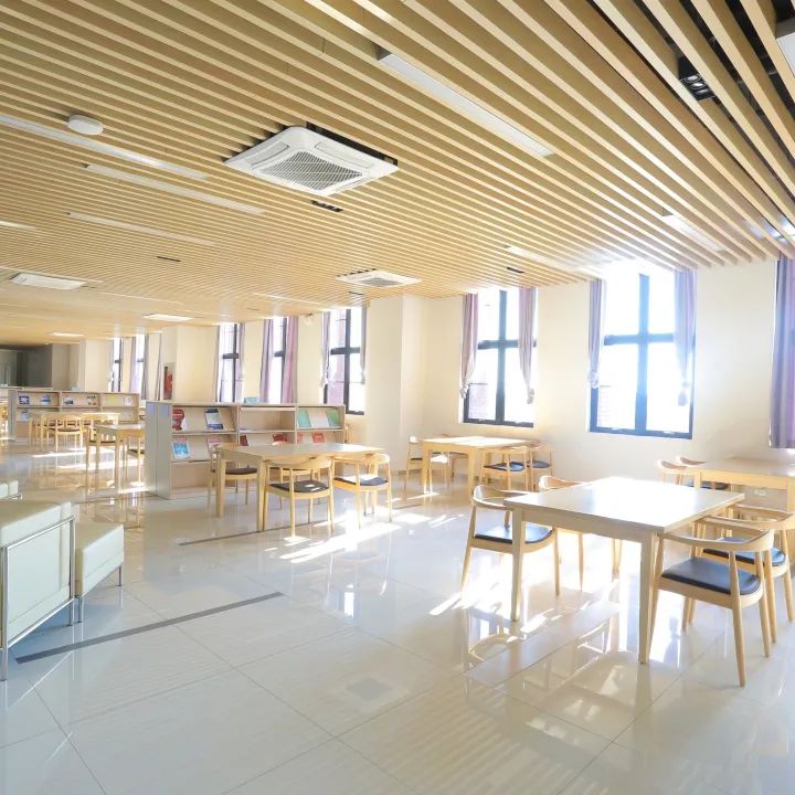 上海建桥国际高中新宿舍入住！这些神仙配置不要错过！                