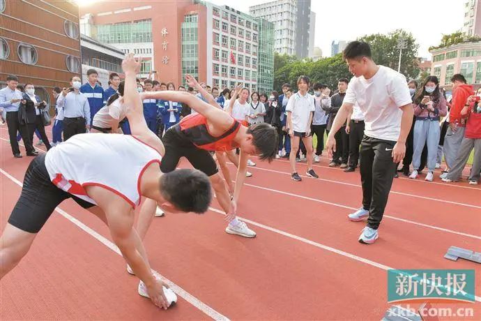 华南师大附中校长姚训琪：“为基础教育贡献力量，华附责无旁贷”                